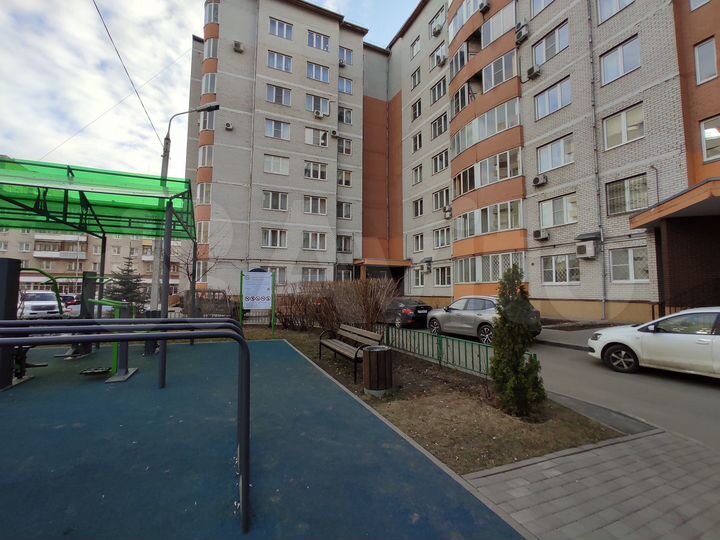 3-к. квартира, 101 м², 6/8 эт.
