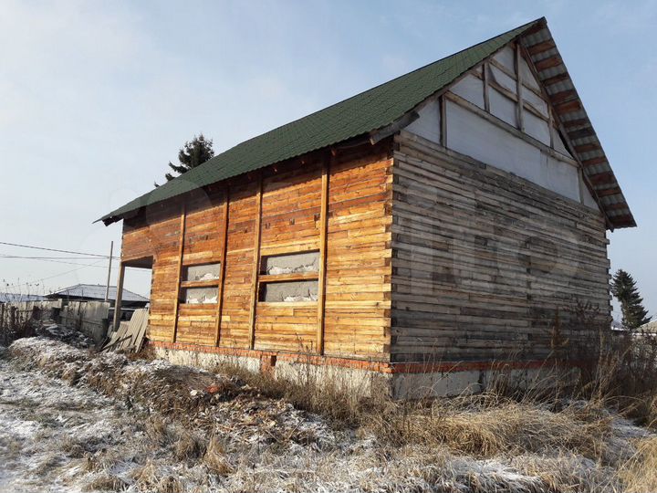 Дом 210 м² на участке 14 сот.