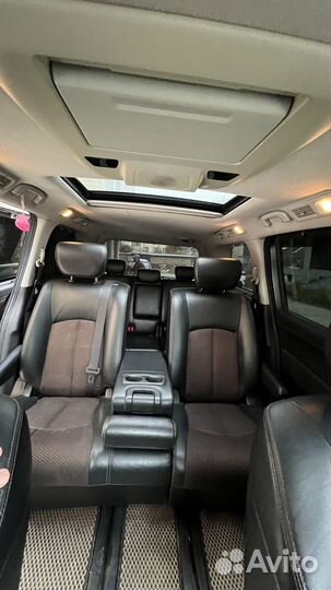 Nissan Elgrand 3.5 CVT, 2010, 170 000 км