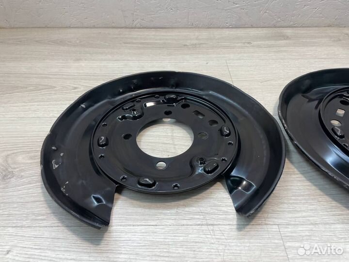 Щиты опорные задние пара Honda Accord 8 CU 2.4