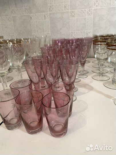 Фужеры.Рюмки.Стопки.Голубые.Розовые.Цветное стекло