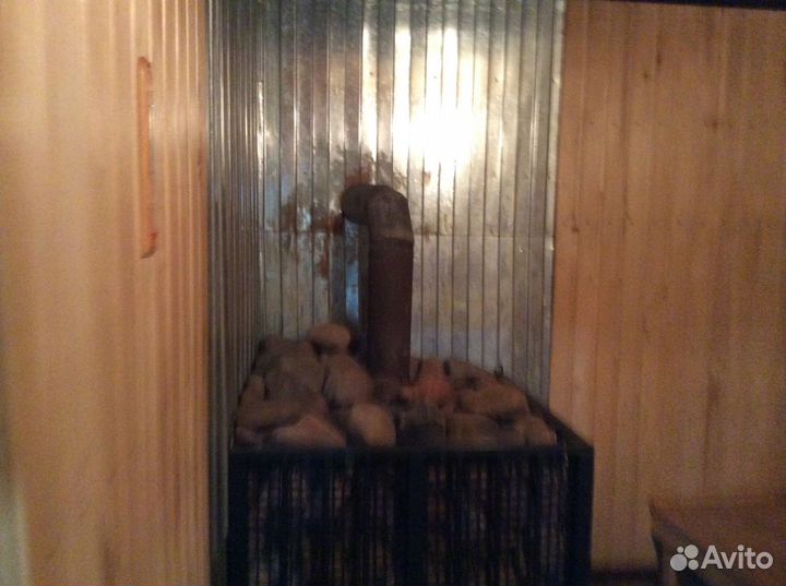 Сауна и стояночные гаражи, квартира