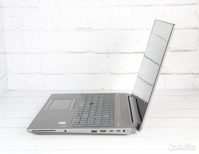 Zbook 15 G5 Xeon E-2176M/16/512/P2000/1920x1080 Се