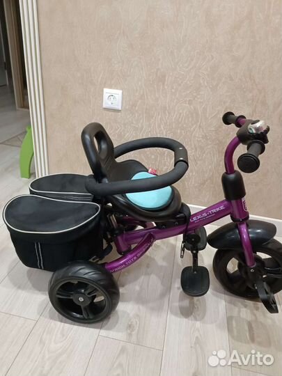 Детский трехколесный велосипед новый