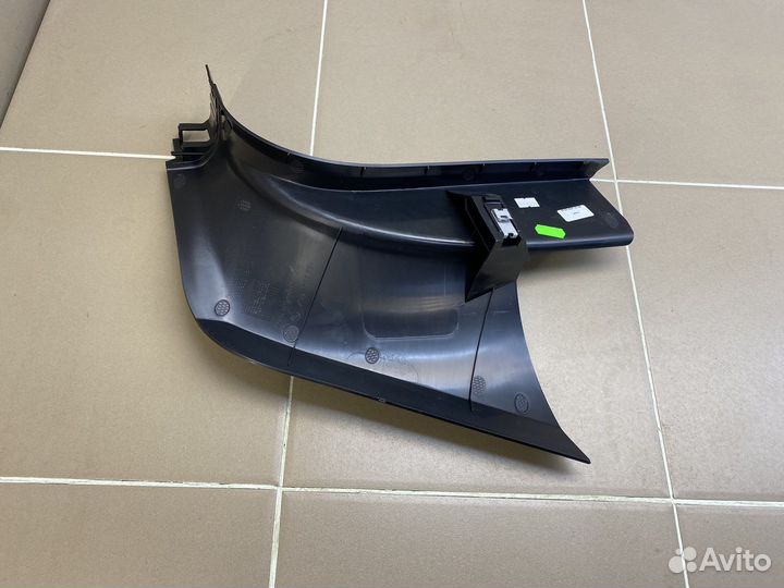 Накладка стойки передняя правая skoda kodiaq