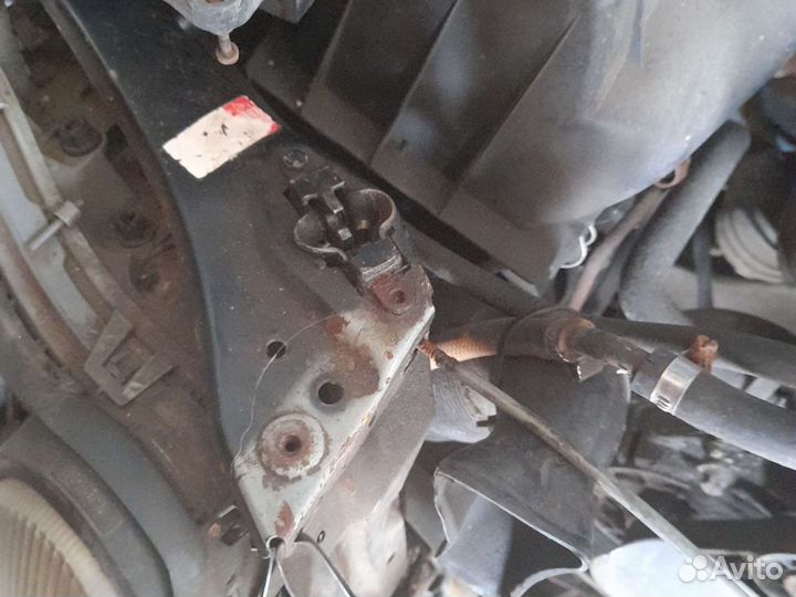 Замок капота мерседес 210 оригинал