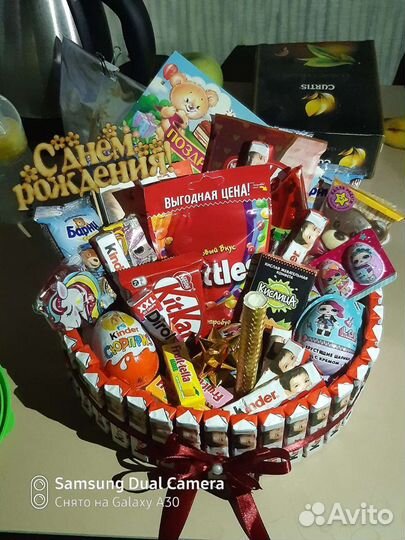 Коробка сюрприз, букеты из бабочек,сладкие подарки