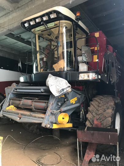 Комбайн Гомсельмаш КЗС-10К (Палессе GS10), 2017