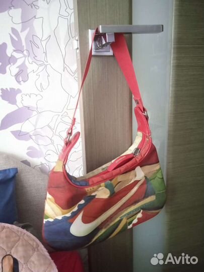 Одежда и сумки