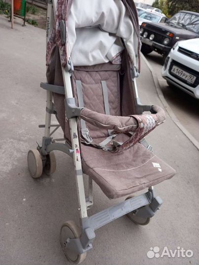 Прогулочная коляска
