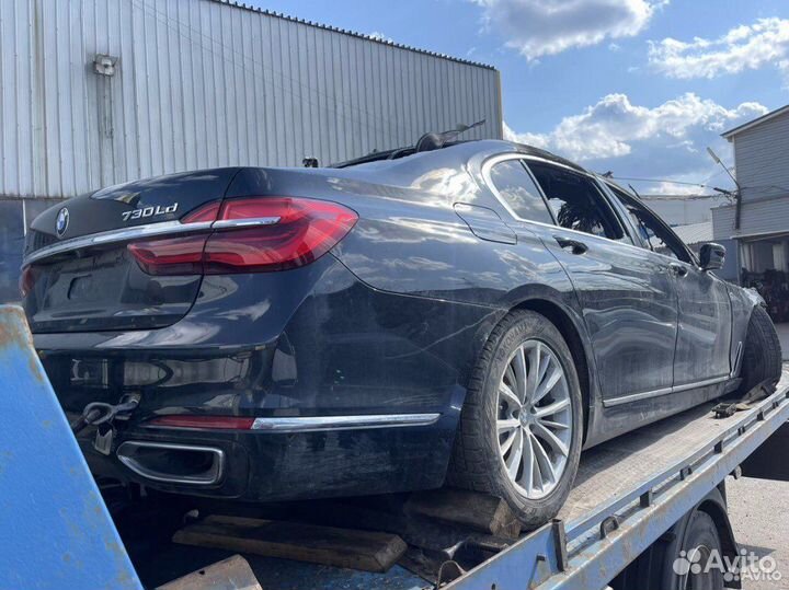 Разбор BMW G12