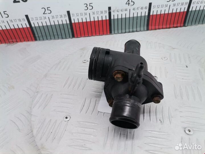 Корпус термостата Ford Mondeo 3 рест. 2005