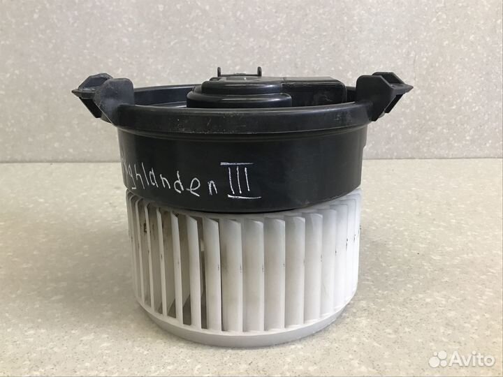 Моторчик печки Toyota Highlander III 2013-2019