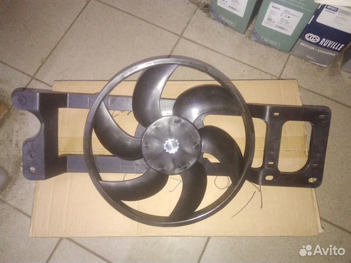 Вентилятор на Renault Logan без кондиционера