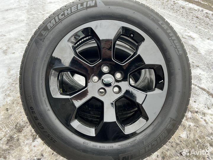 R20 Michelin Latitude Tour HP 255/60, PCD 5x120 DIA 72.6