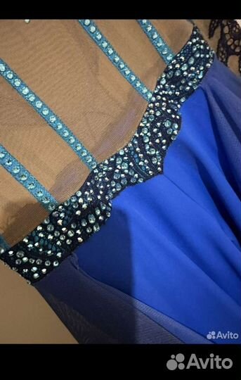 Костюм для фигурного катания 140