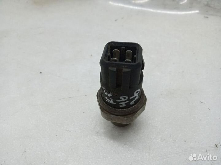 Датчик давления хладогена volkswagen passat B5+