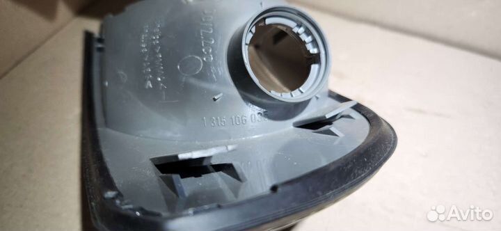 Указатель поворота правый audi a8 d2