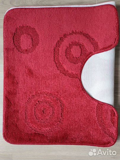 Коврики для ванной и туалета