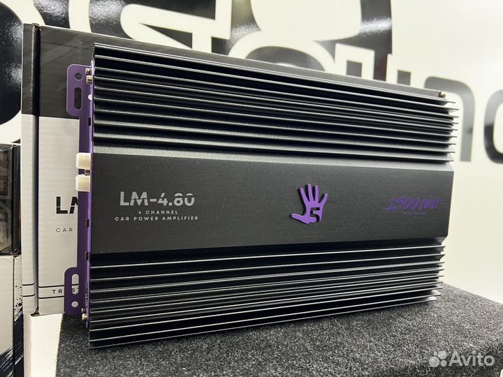 Комплект акустики в автомобиль