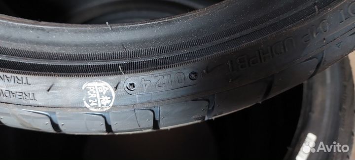 Triangle EffeXSport TH202 215/35 R18