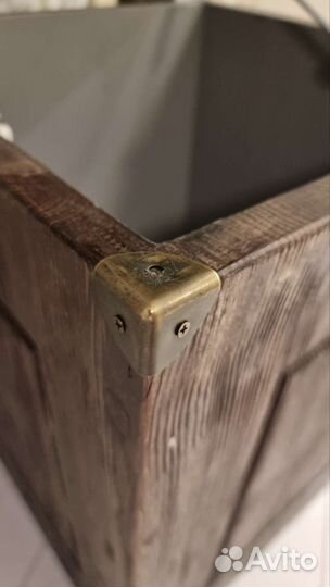 Сундук деревянный