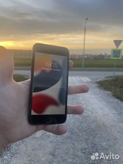 iPhone 7 128gb идеал