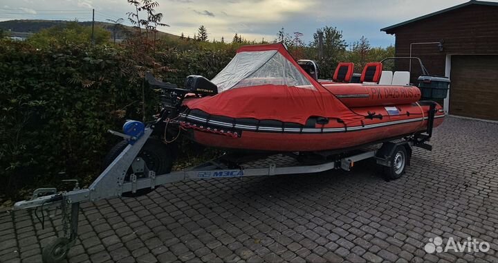 Продам с НДС новую лодку Абакан get 480 с прицепом