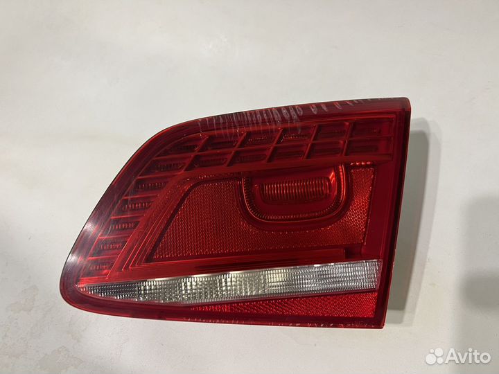 Задний фонарь VW passat B7 (седан)