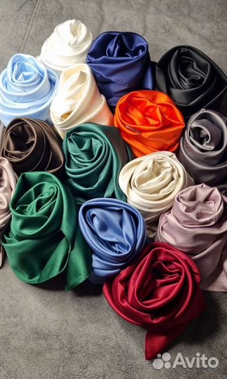 Платок однотонный