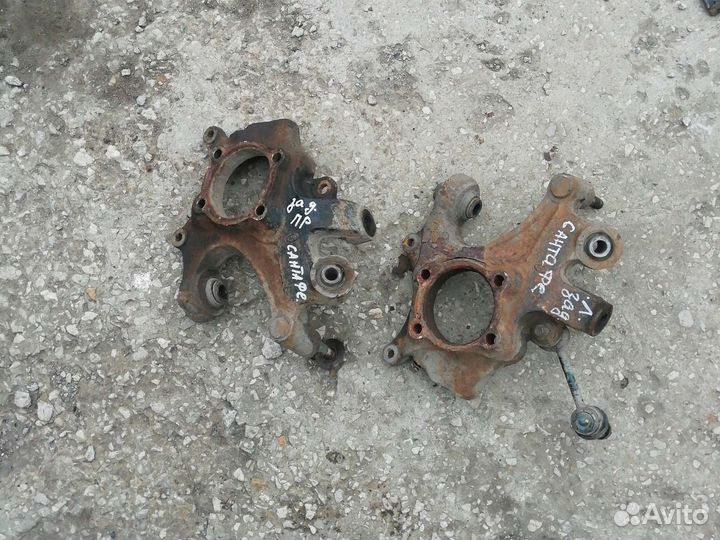 Задний кулак santa Фе 2