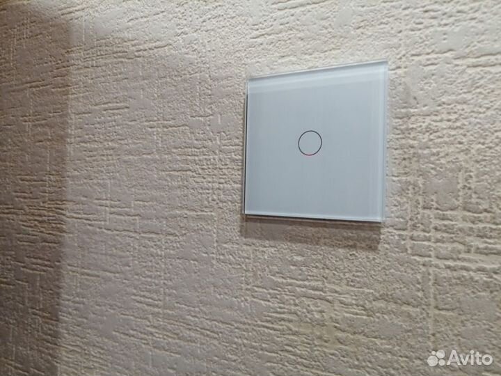 Новые радиоуправляемый диммер Livolo