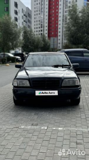 Mercedes-Benz C-класс 2.4 МТ, 1998, 299 999 км