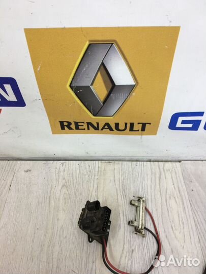 Резистор печки Реостат Renault symbol