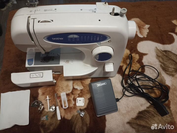 Продам машинку швейную бытовую фирмы Brother