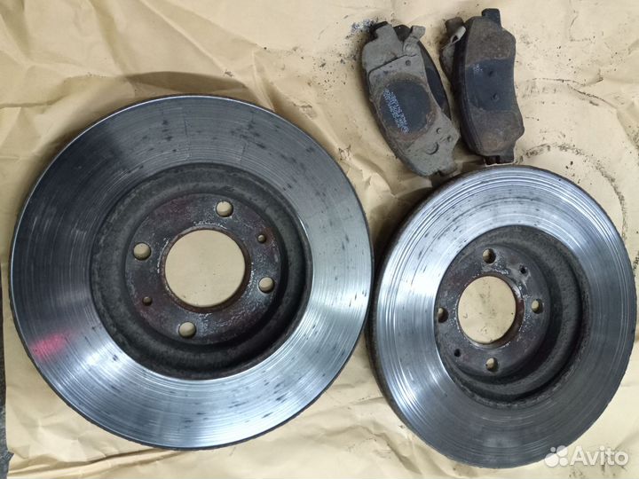 Передние тормозные диски Хёндай Солярис