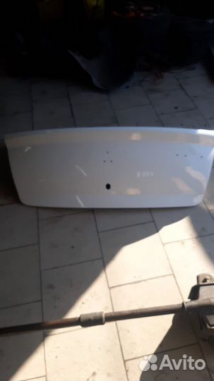 Крышка багажника на renault logan фаза 2