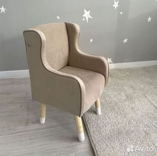 Кресло в детскую