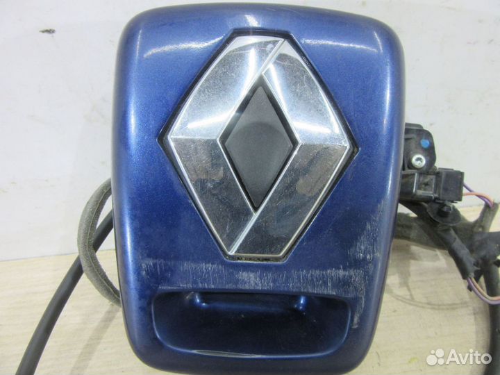 Кнопка открывания багажника Renault Clio II/Symbol