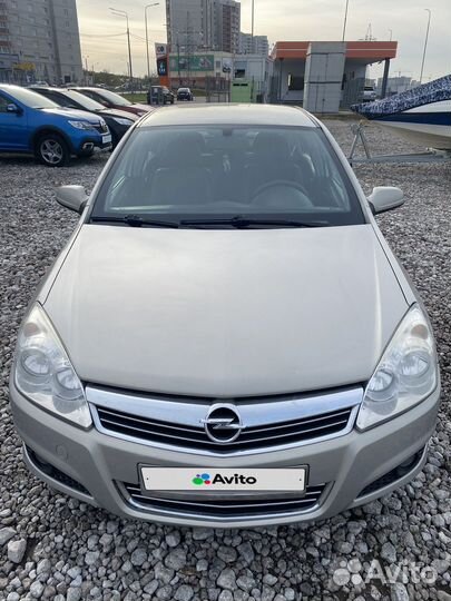 Opel Astra 1.8 AT, 2008, 175 000 км