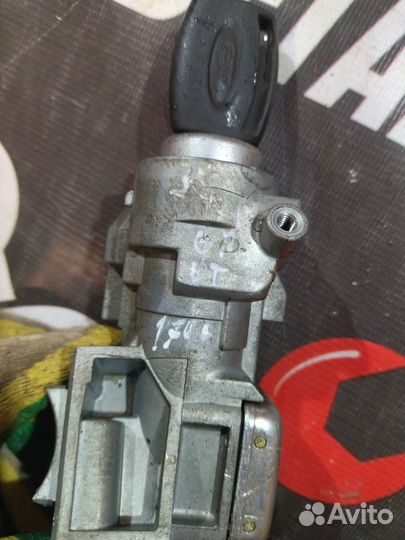 Замок зажигания Ford Focus C-max 1