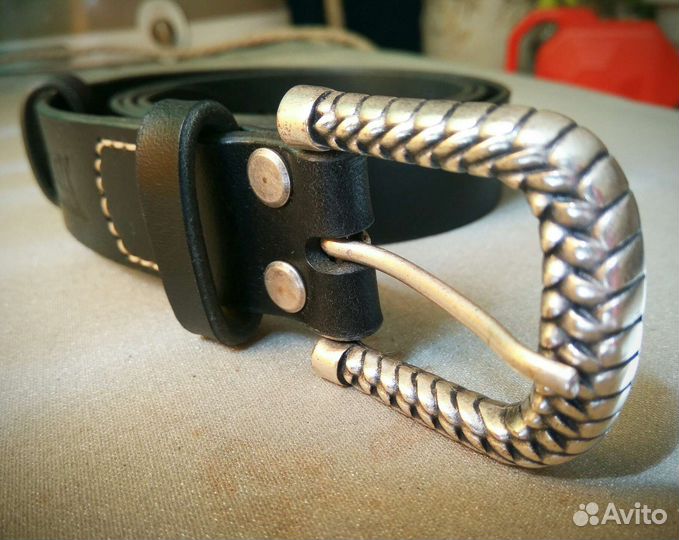 Кожаный стильный ремень*