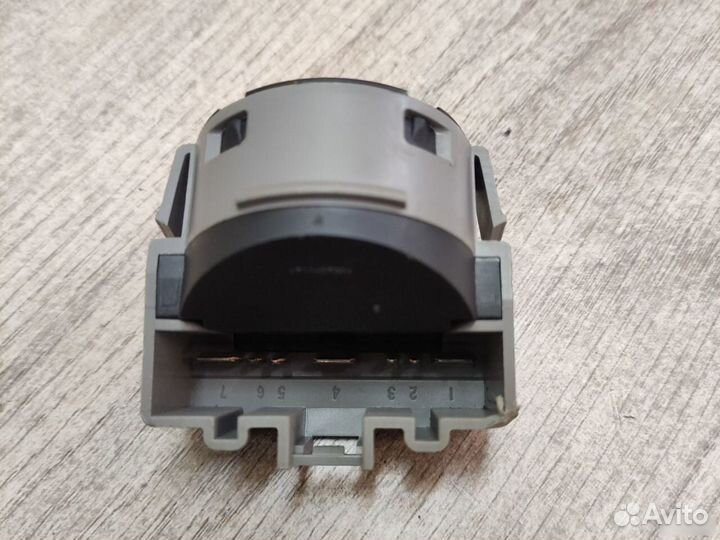 Контактная группа замка зажигания Ford Focus 1