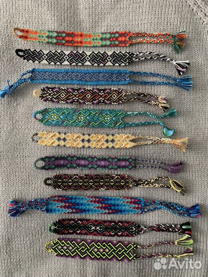 Фенечки из мулине, ручная работа