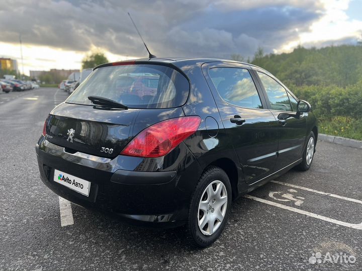 Peugeot 308 1.6 AT, 2008, 206 554 км