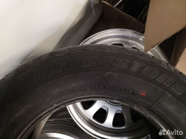 Bridgestone Potenza GIII 225/60 R15 96H