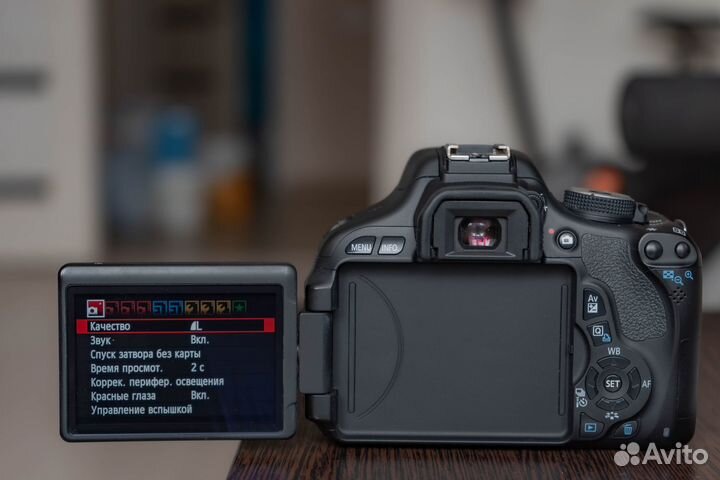 Зеркалка Canon 600D+18-55IS отл.сост.пробег 12т.к