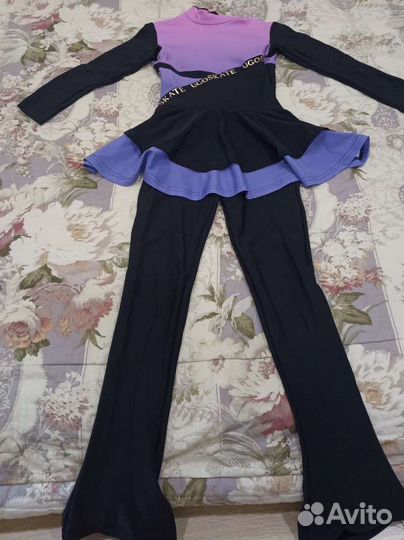 Костюм для фигурного катания 128