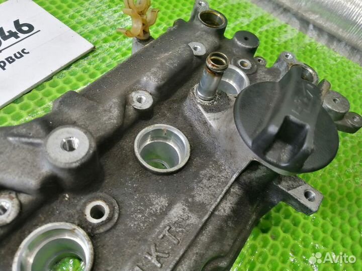 Клапанная крышка Nissan HR16DE, 1.6L