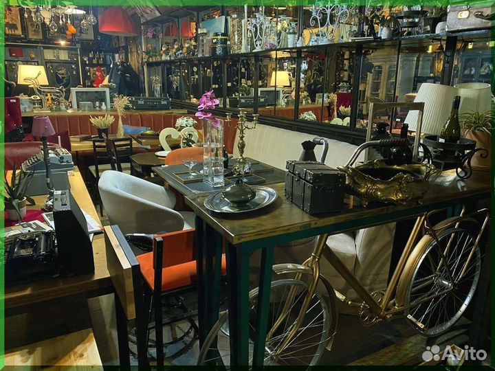 Свет и декор для кафе